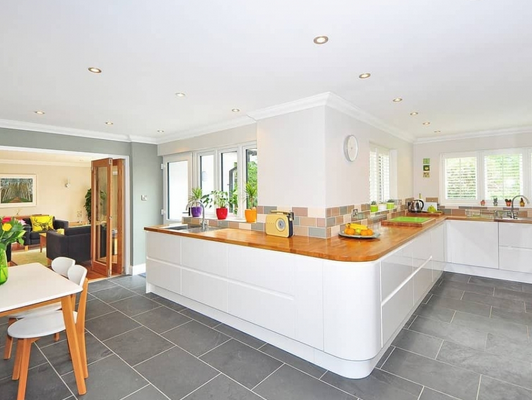 Appart. Meublé très confi.